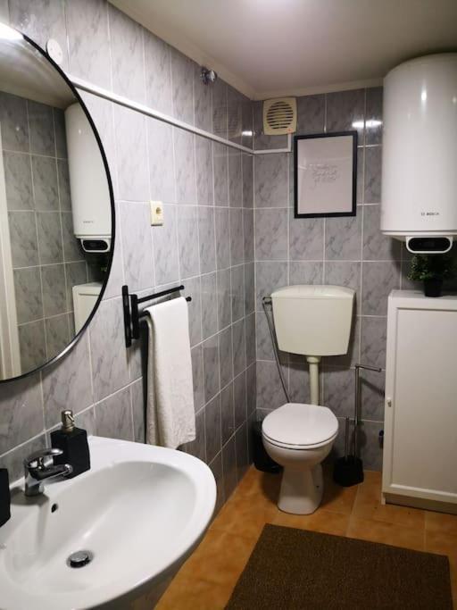 City Center Apartment - Avenida Da Liberdade リスボン エクステリア 写真