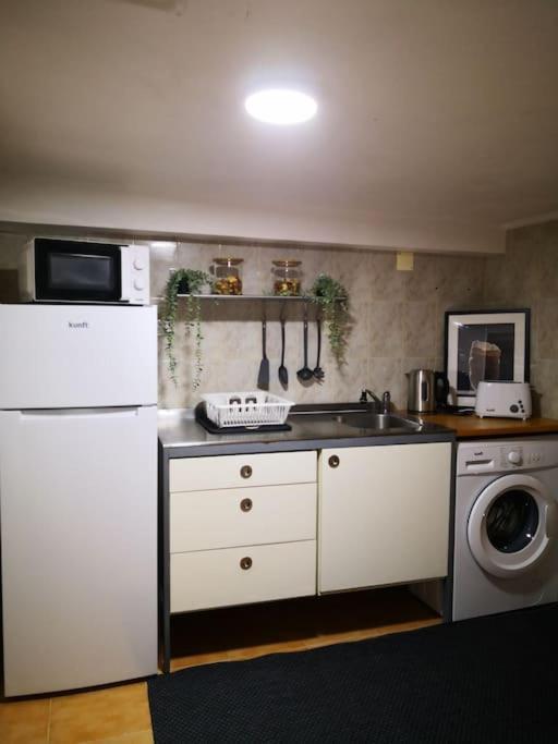 City Center Apartment - Avenida Da Liberdade リスボン エクステリア 写真