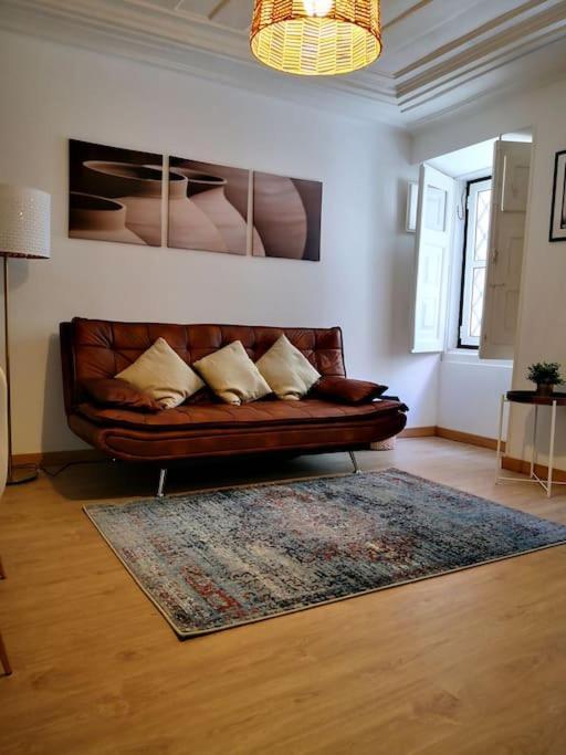 City Center Apartment - Avenida Da Liberdade リスボン エクステリア 写真